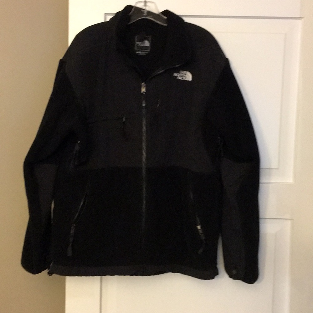 North face Black fleece jacket